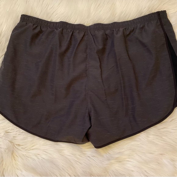 Nike Running Shorts - NWT - Size XXL - Picture 8 of 11